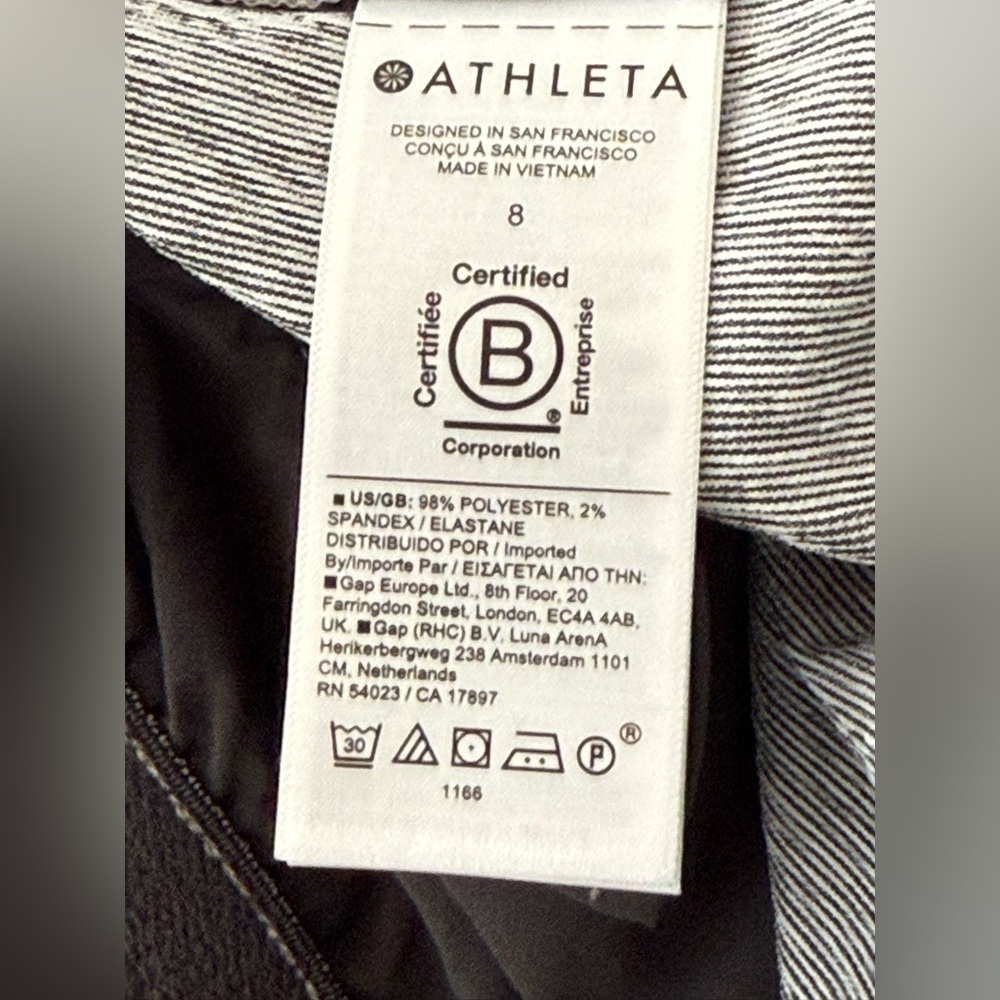 Athleta NWT black + white micro stripe (looks grey) echo high waisted shorts - Picture 3 of 13